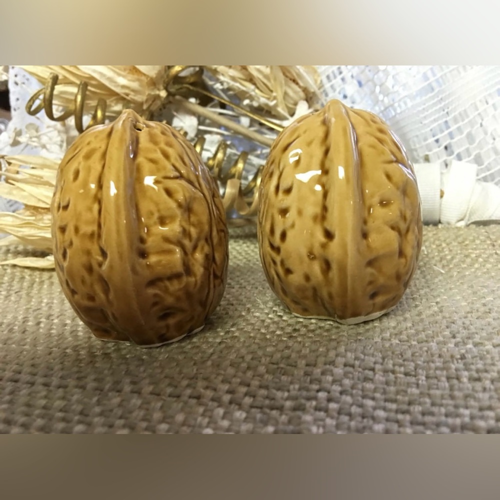 Walnut Ceramic Salt Pepper Shakers